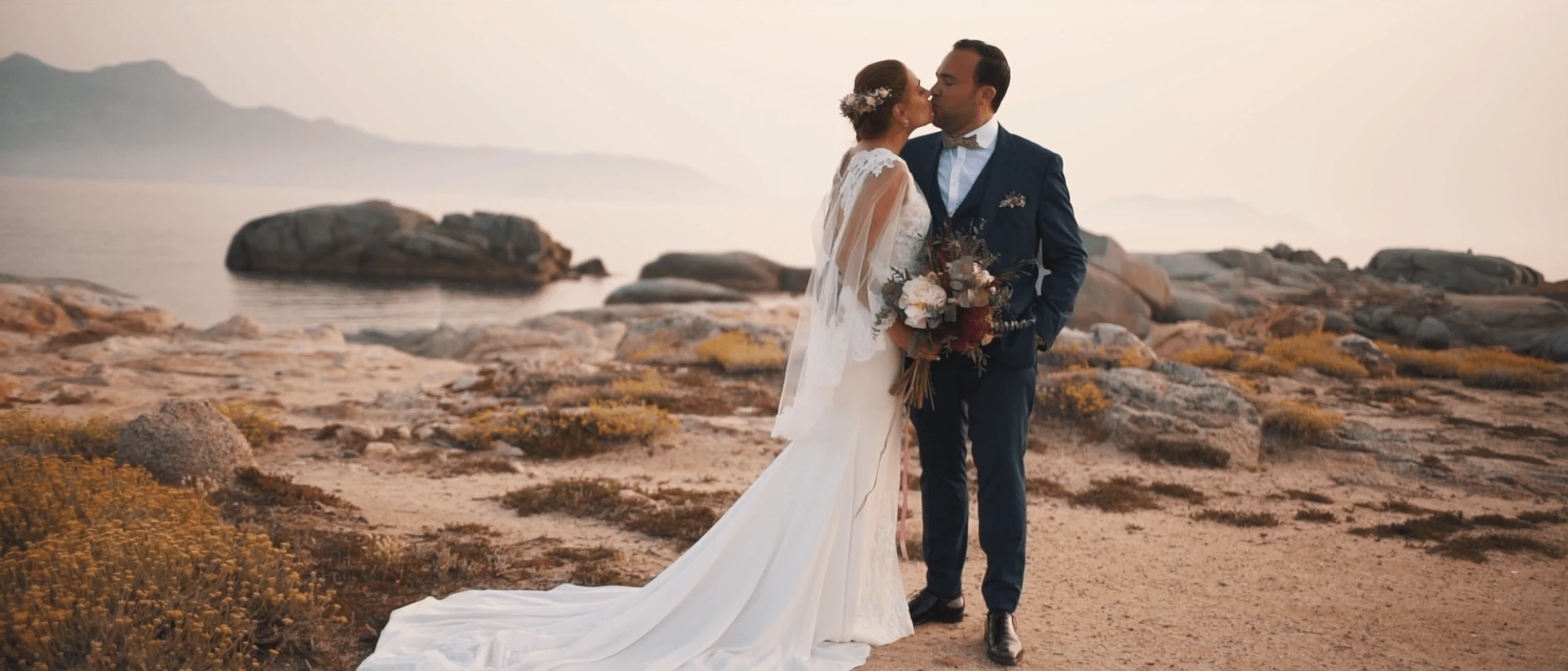 Caroline & Victor — film de mariage à Le Rocher, Lumio